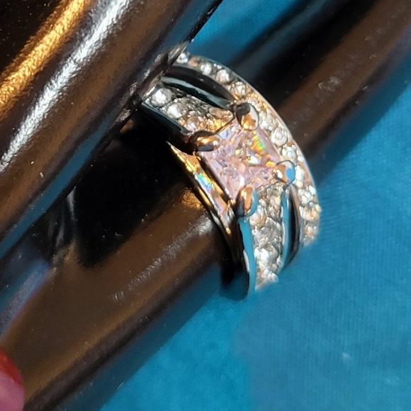 New 2 pc Wedding Set size 6 Cubic Zirconia silver plated - Picture 5 of 13